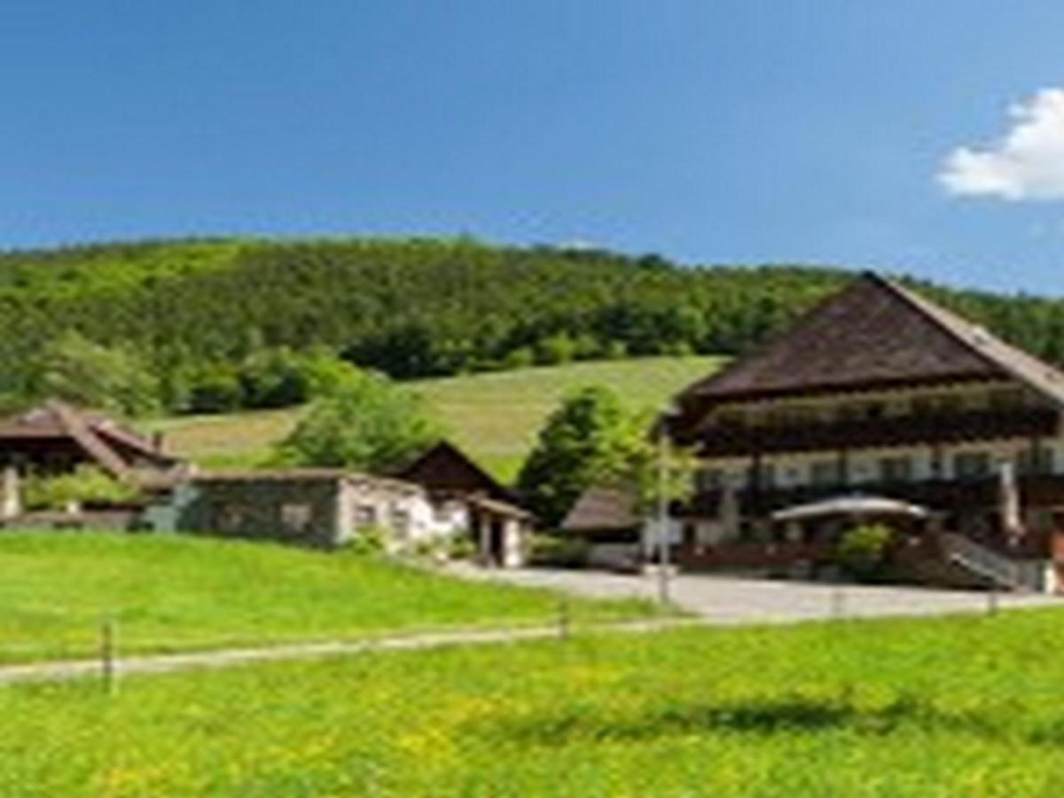 Landgasthaus Gruener Baum Simonswald Εξωτερικό φωτογραφία